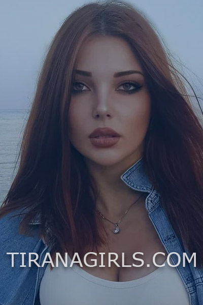 paula www.tiranagirls.com